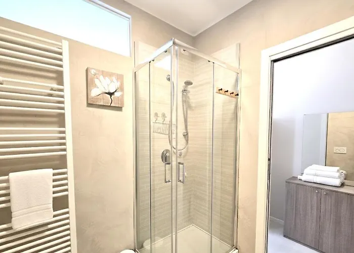 Lägenhet Courtyard & Balconies