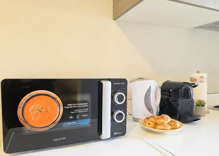 Courtyard & Balconies Apartamento